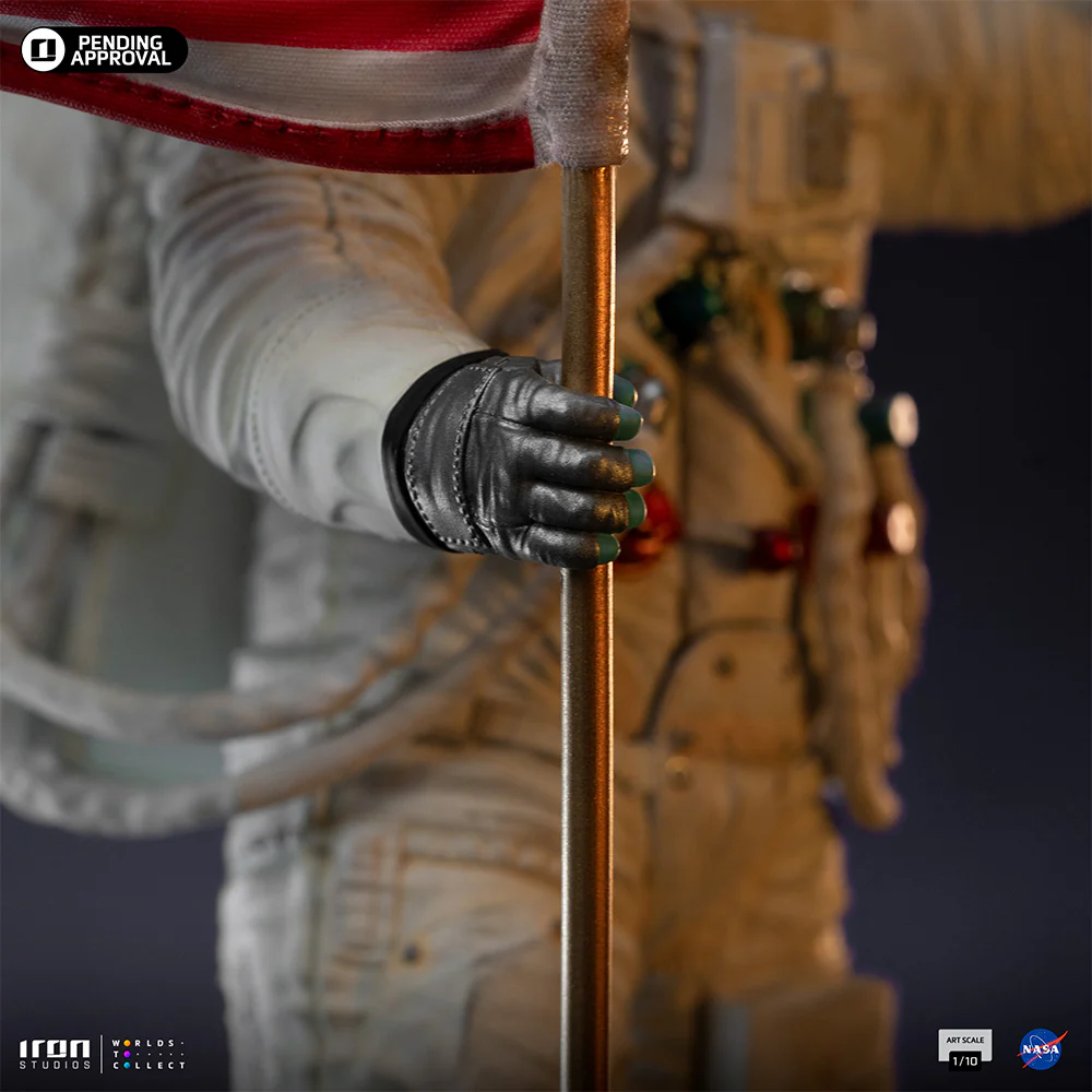 Statue Apollo 11 Astronaut  NASA  Art Scale 1/10  Iron Studios - Image 9