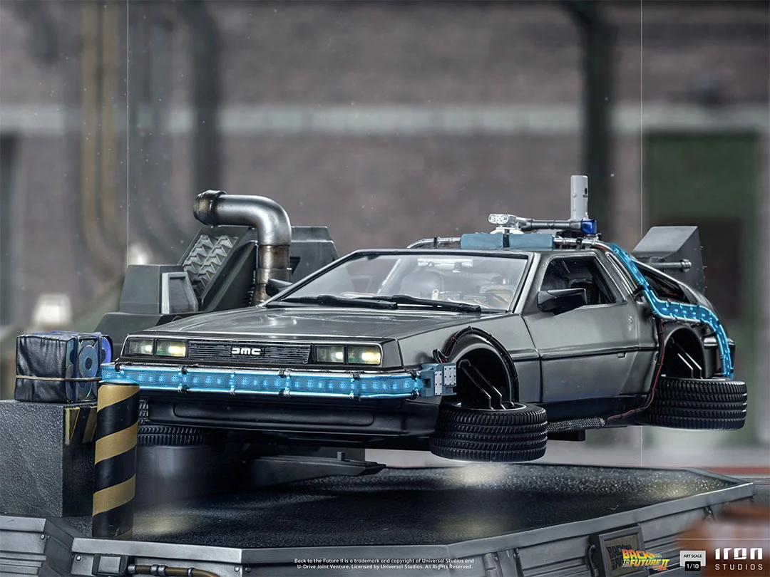 Delorean  Back to the Future II  Art Scale 1/10  Iron Studios - Image 3