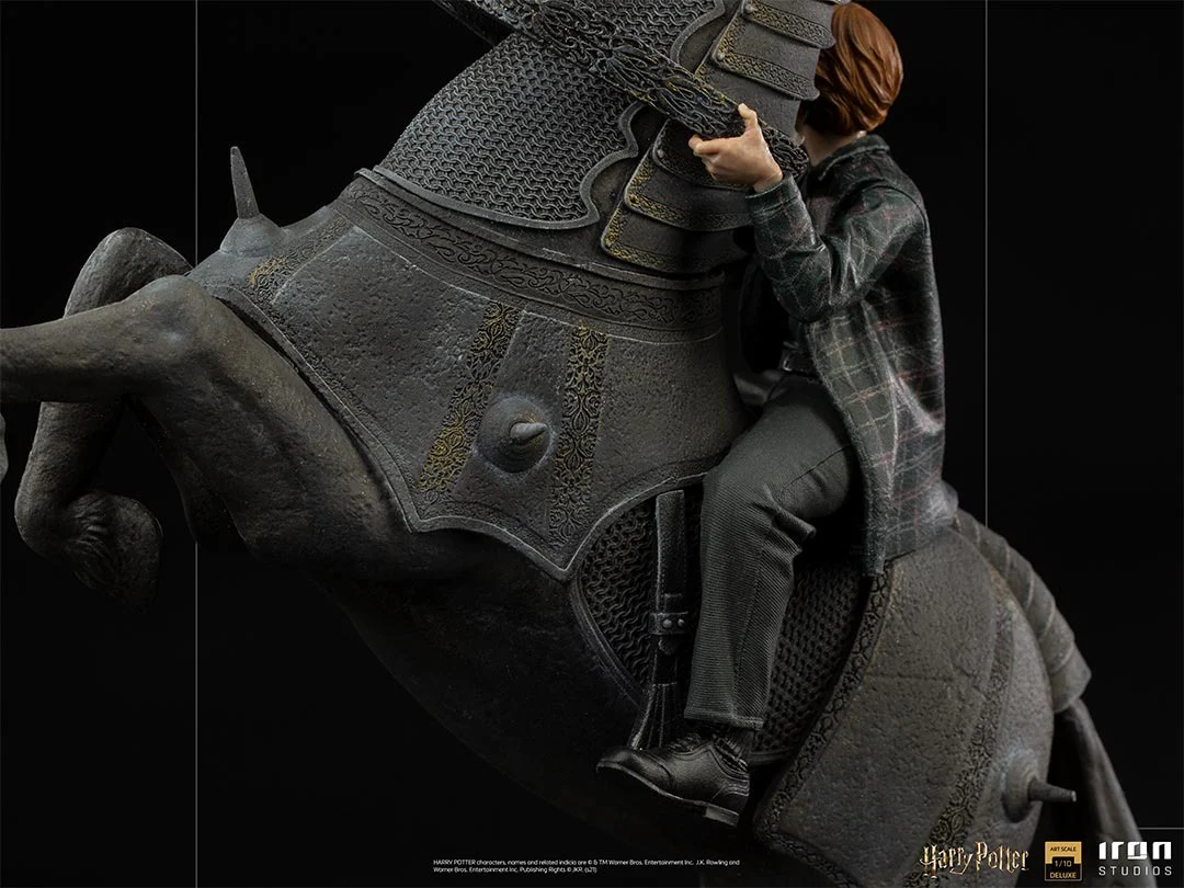 Ron Weasley at the Wizard Chess  Harry Potter  Art Scale 1/10  Iron Studios - Image 6